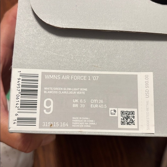 Nike Air Force 1 ‘07 White/Green Glow Light Bone Women’s Size:9 - Picture 9 of 9